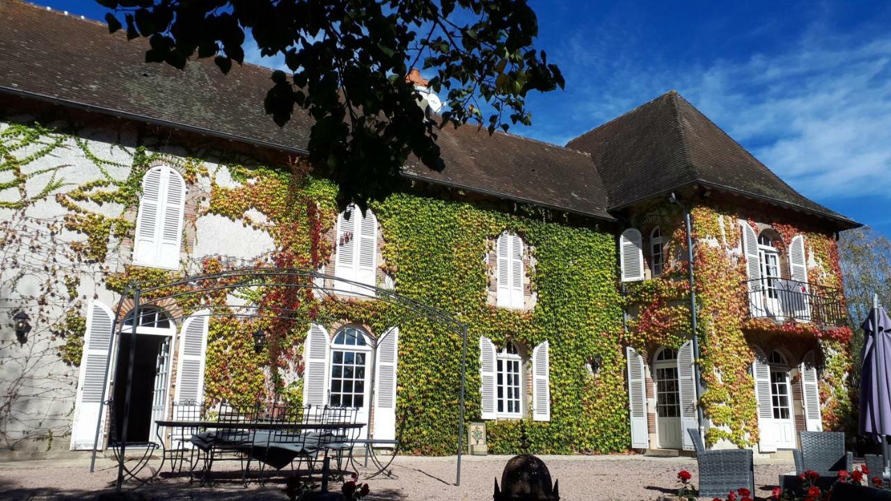 Bed and Breakfast Le Domaine Du Mijarnier Montbeugny Zewnętrze zdjęcie